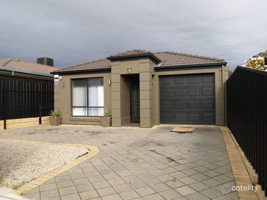 35 Ormond Ave, Clearview, SA 5085
