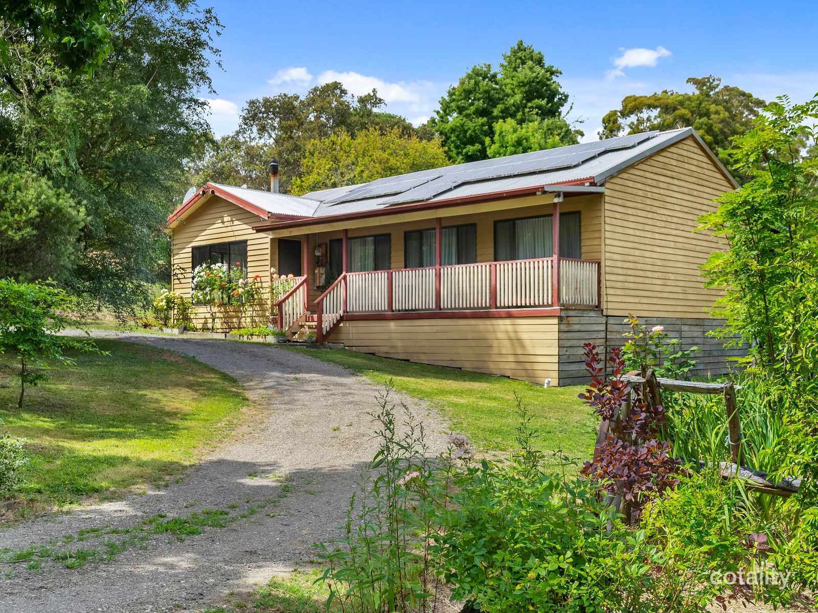 17 Simmons Reef Rd, Blackwood, VIC 3458