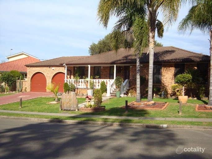 39 Ainsworth Cres, Wetherill Park, NSW 2164