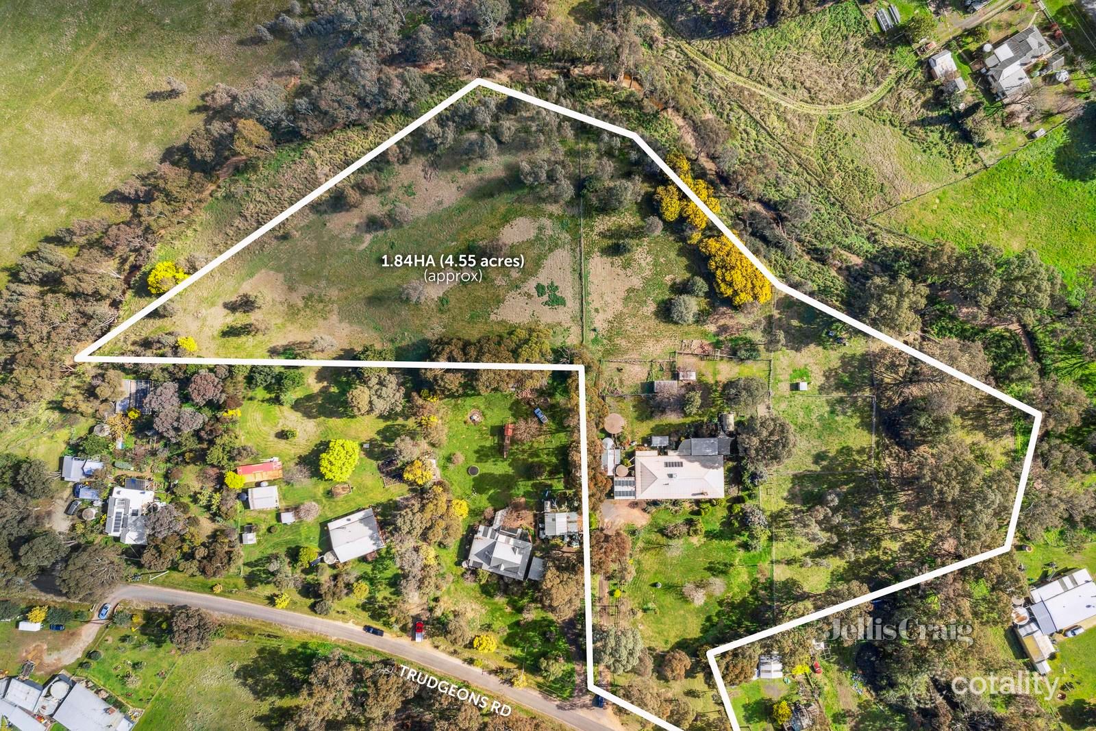 8 Trudgeons Rd, Welshmans Reef, VIC 3462
