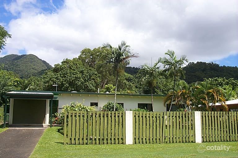 55 Survey St, Smithfield, QLD 4878