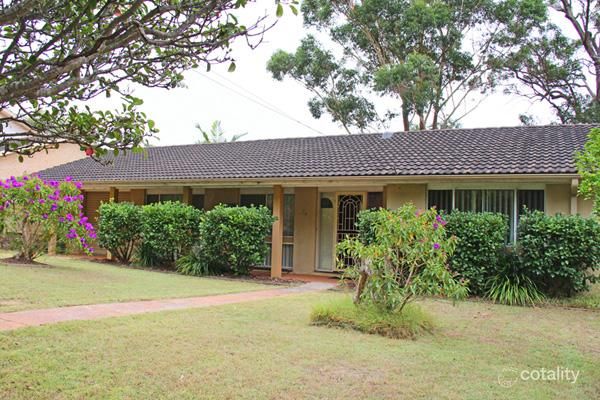 14 Pindari Tce, Green Point, NSW 2251