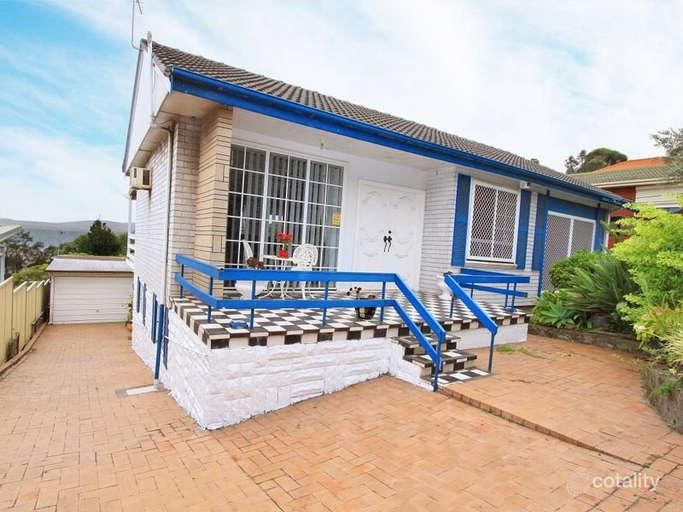 139 Northcliffe Dr, Lake Heights, NSW 2502