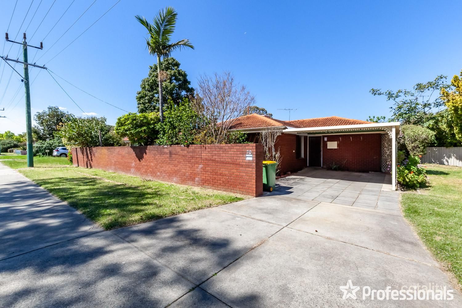 70 Gribble Ave, Armadale, WA 6112