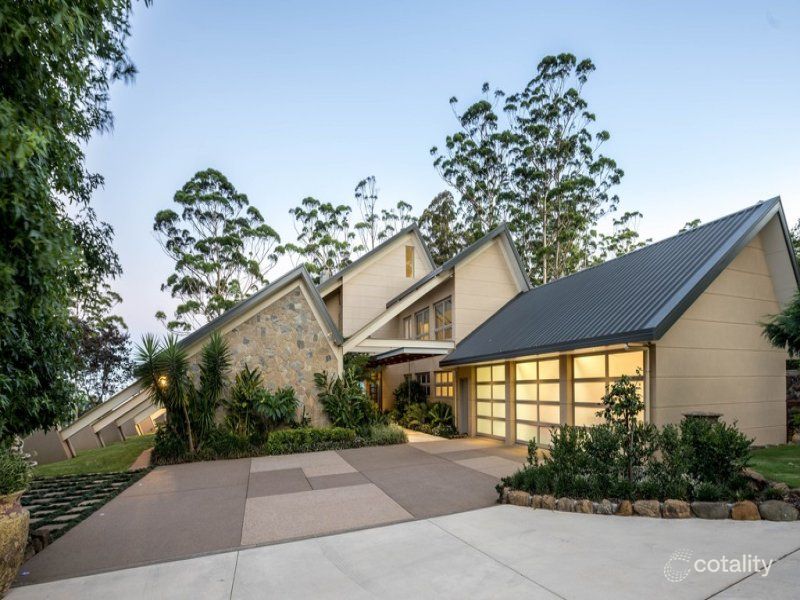 105 Wongawallan Rd, Tamborine Mountain, QLD 4272