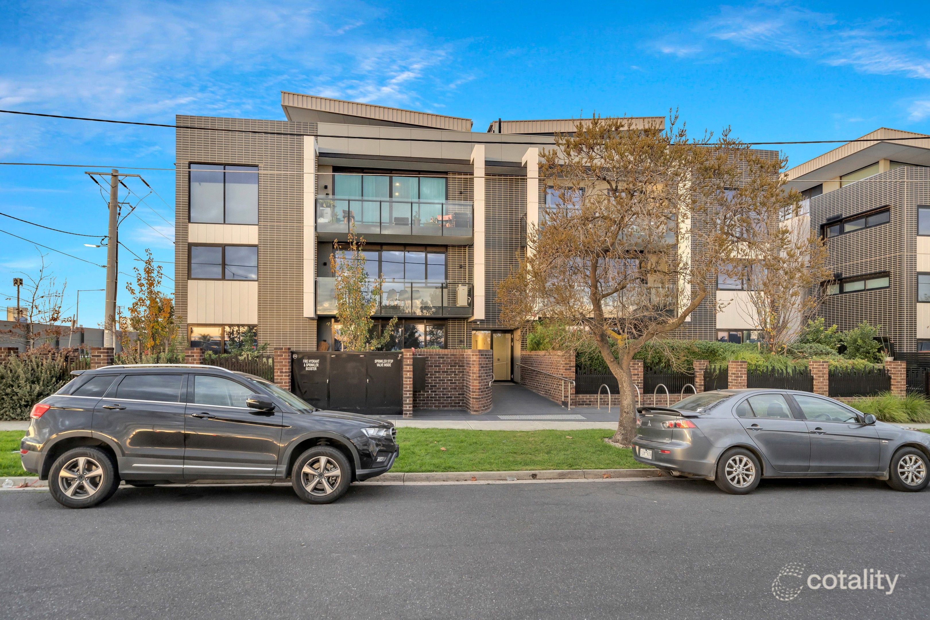 111/82 Bulla Rd, Strathmore, VIC 3041