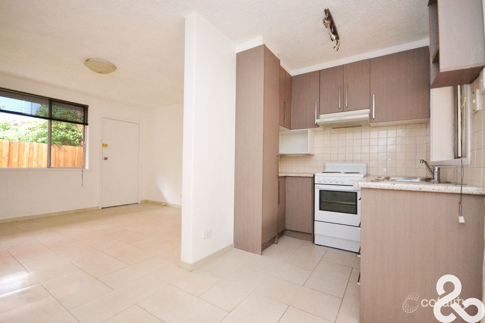 3/7 Cooma St, Preston, VIC 3072