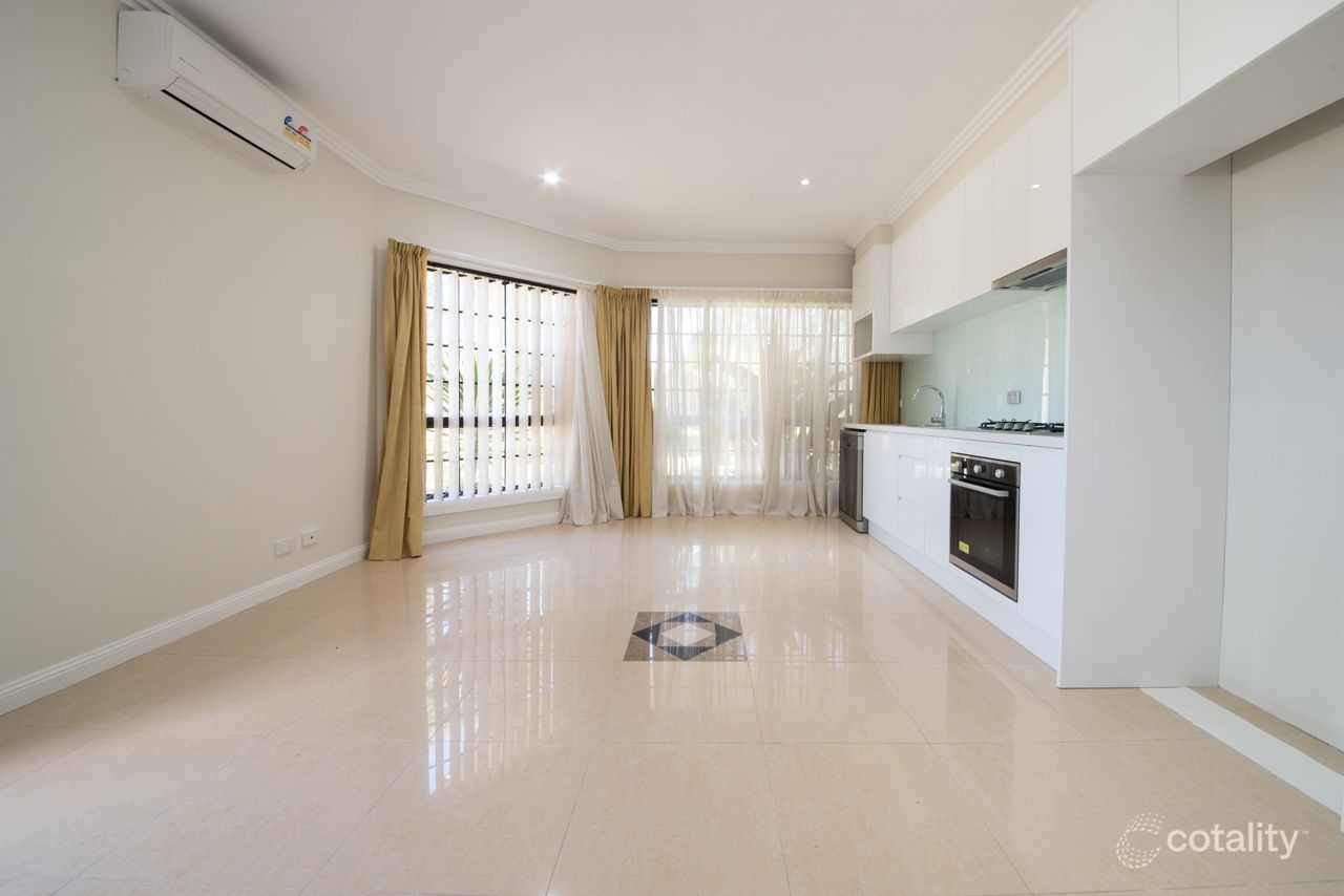 20 Creekwood Dr, Voyager Point, NSW 2172