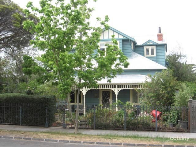 24 Warburton Rd, Canterbury, VIC 3126