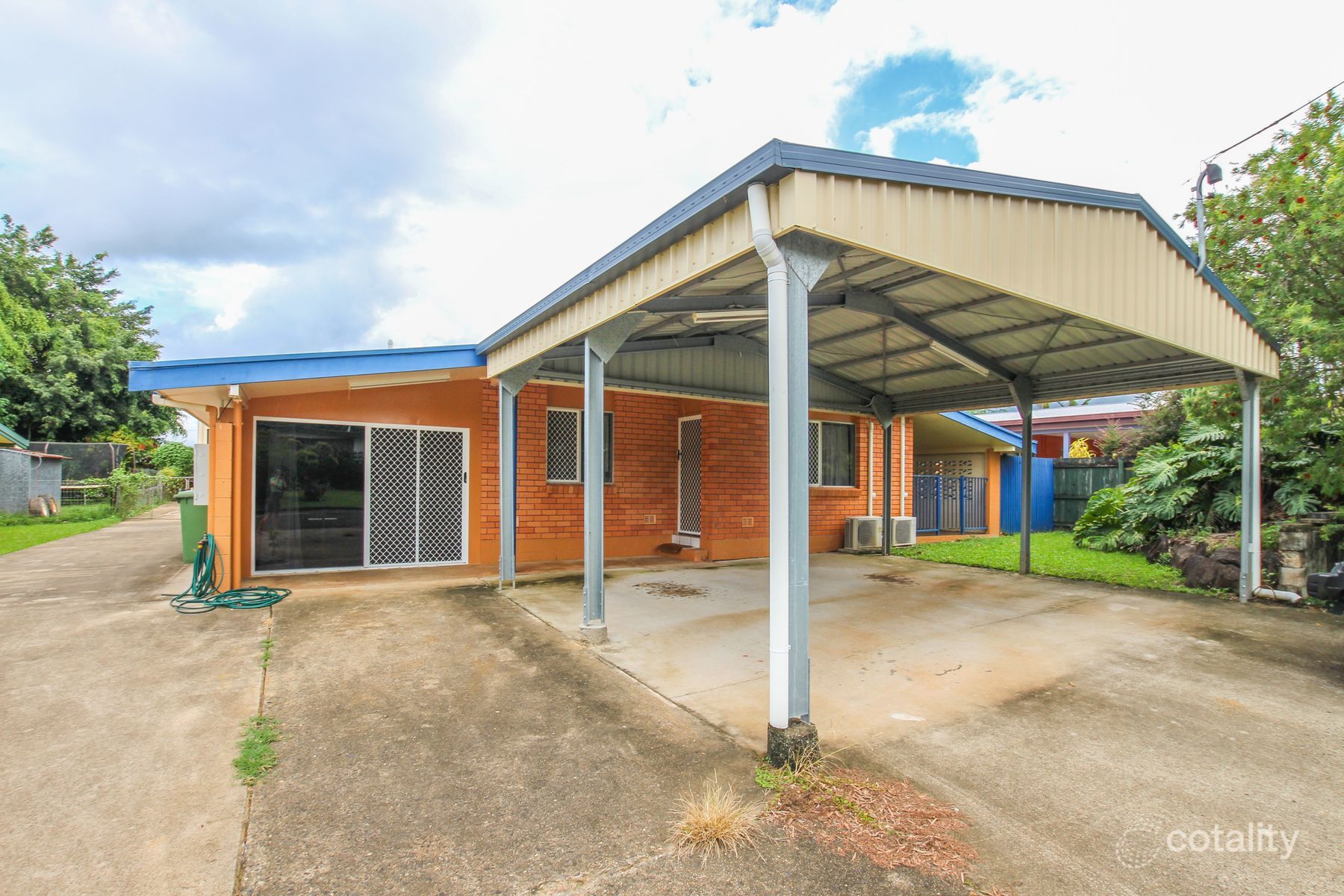 28 Angela St, Woree, QLD 4868