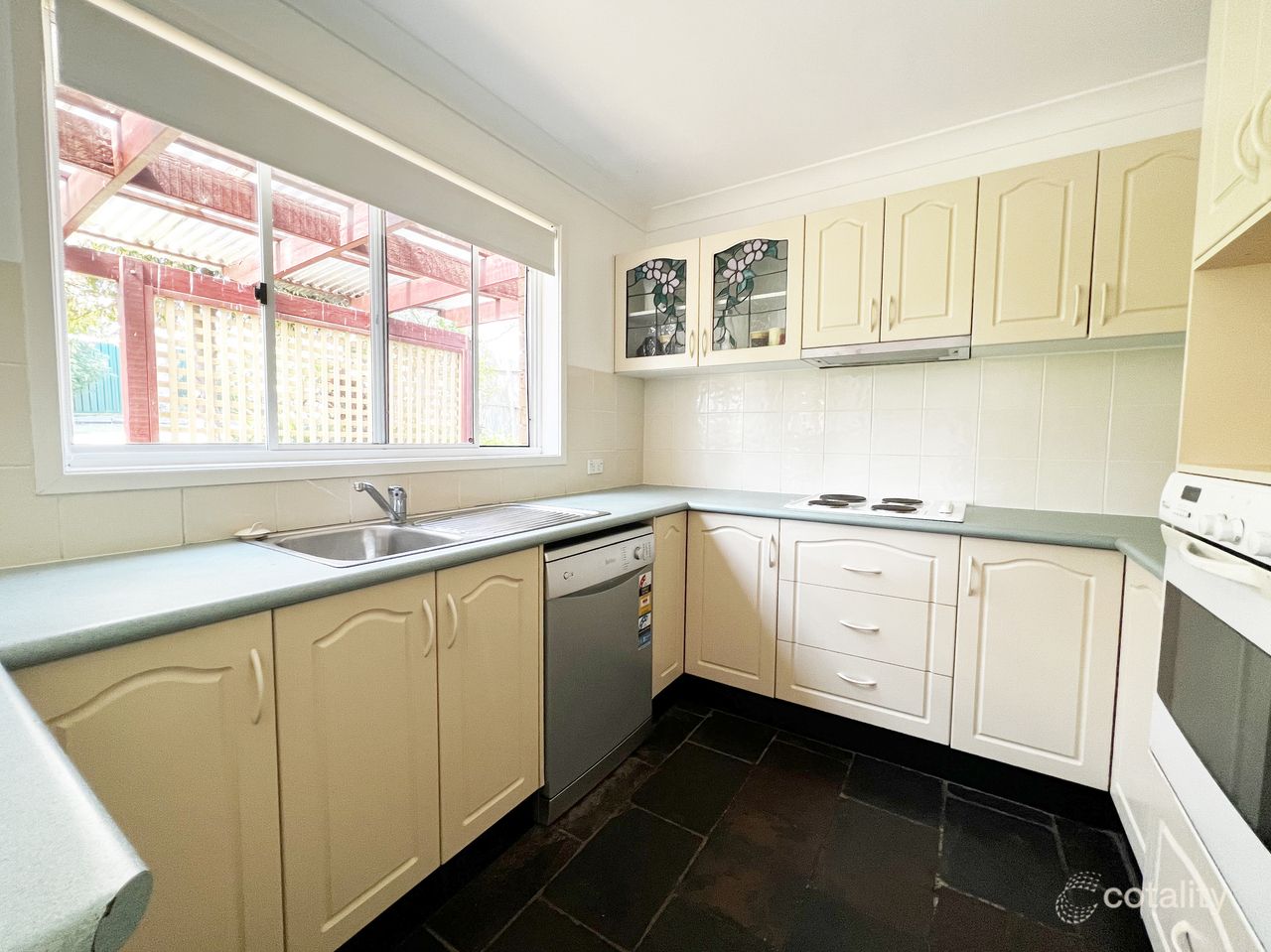 15 Pendant Pde, Killarney Vale, NSW 2261