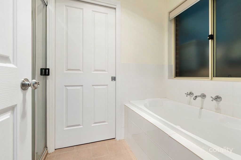 10 Norman St, Angle Park, SA 5010