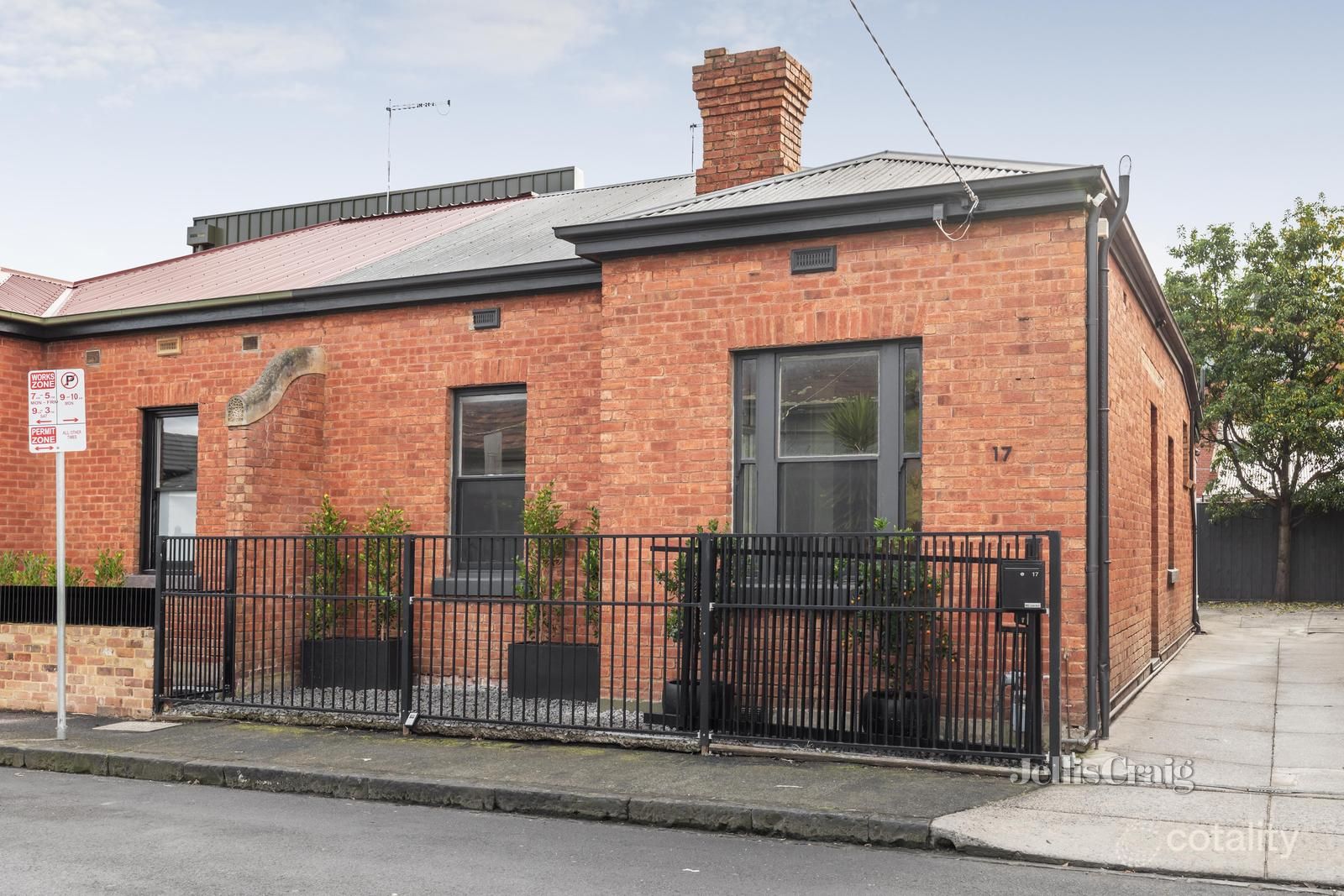 17 Eastbourne St, Windsor, VIC 3181