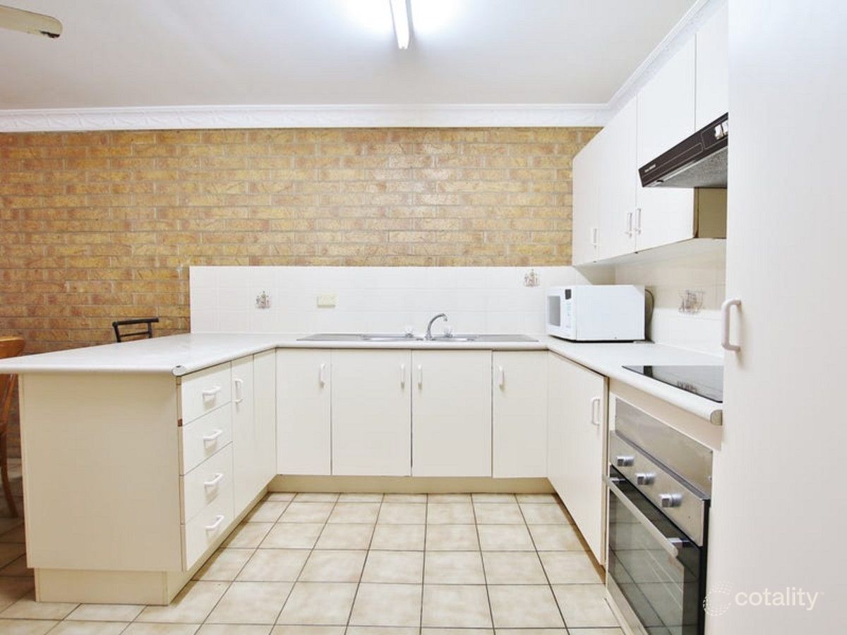 2/32 Bulman St, Norman Gardens, QLD 4701