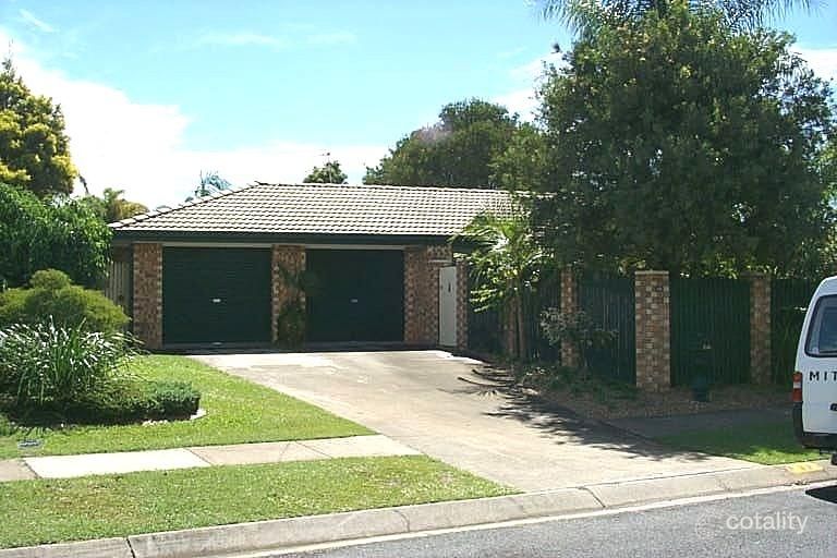 2/37 Botanical Dr, Labrador, QLD 4215