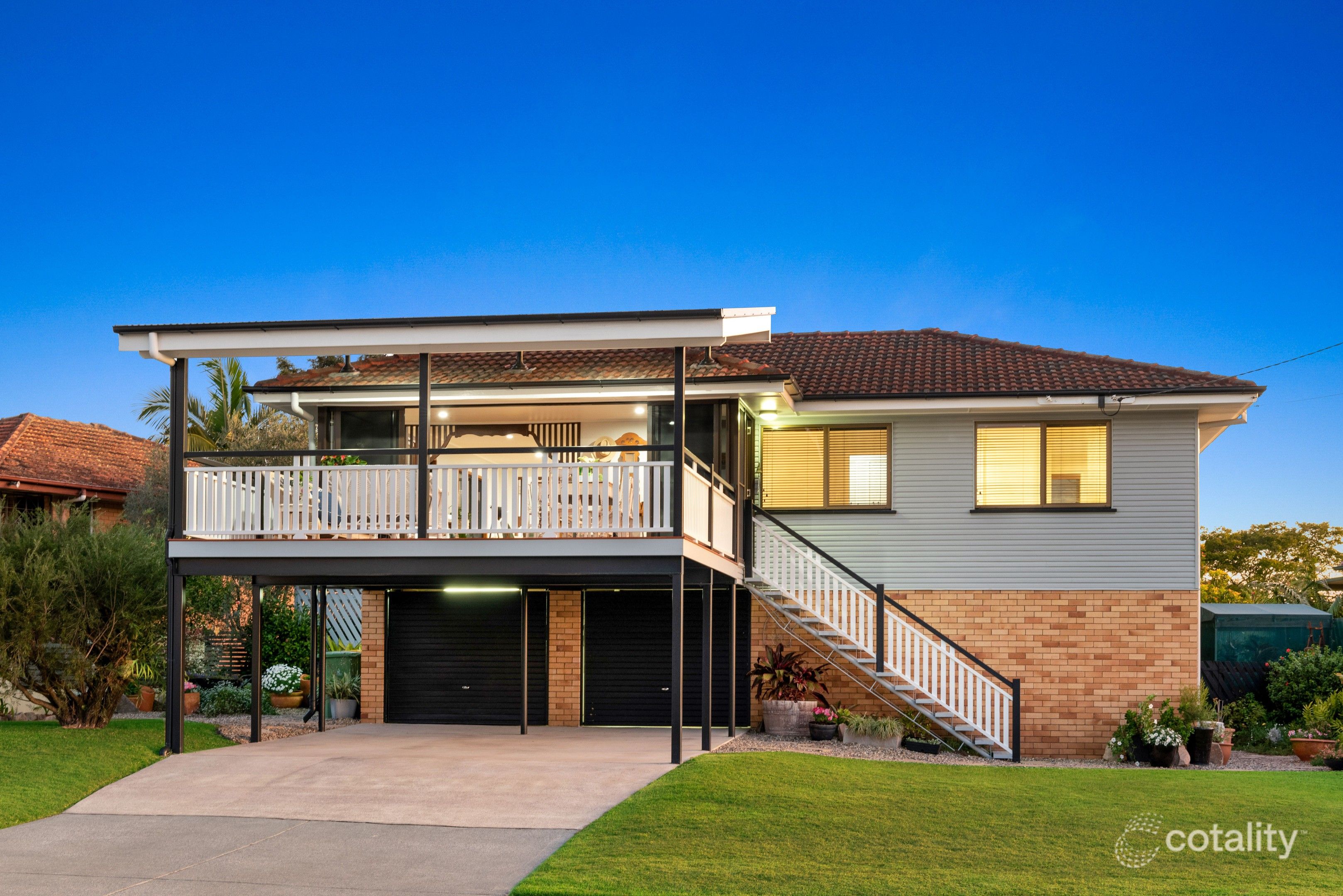 11 Nurom Ave, Ferny Hills, QLD 4055