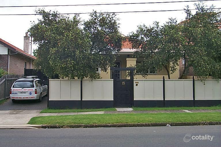 15 Adelaide St, West Ryde, NSW 2114