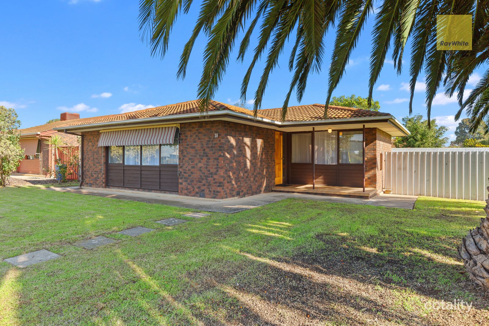 18 Montreal Ave, Novar Gardens, SA 5040