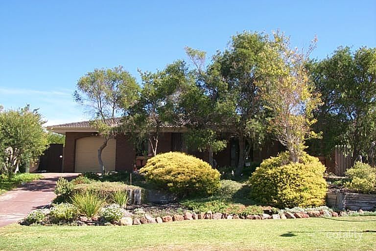 4 Cormorant Ct, Heathridge, WA 6027