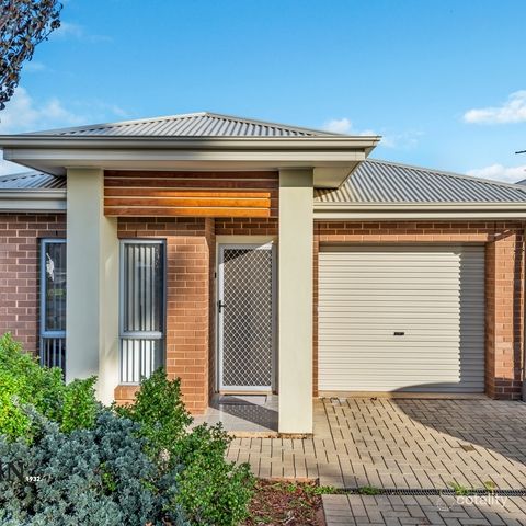 10 Bradford Ct, Enfield, SA 5085