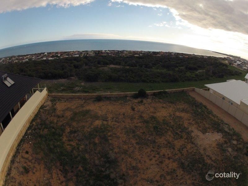 31 Flavio Cres, Wandina, WA 6530