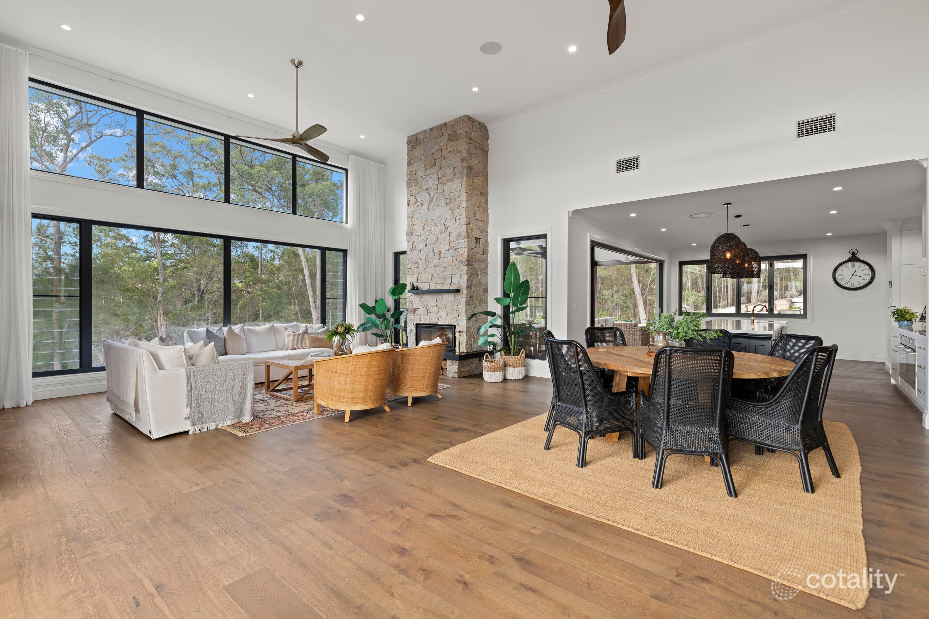 5 Sinatra Pl, Maudsland, QLD 4210