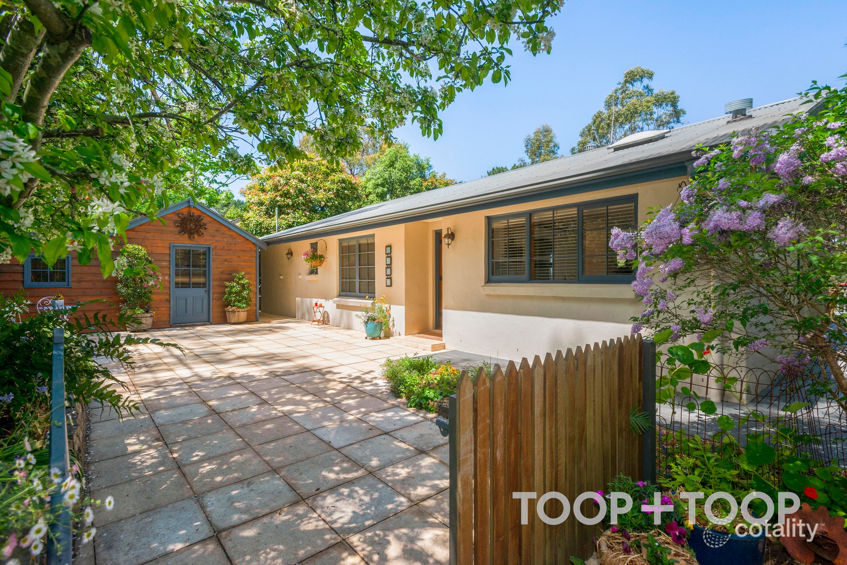 25 Heather Rd, Heathfield, SA 5153