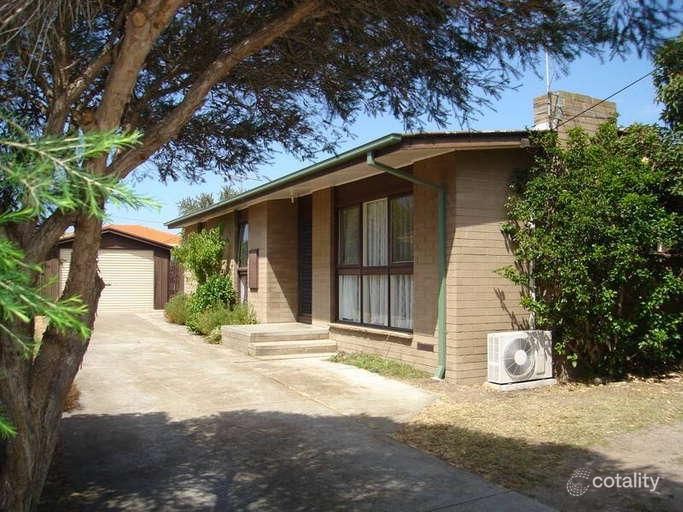 15 Newton Ave, Bell Post Hill, VIC 3215