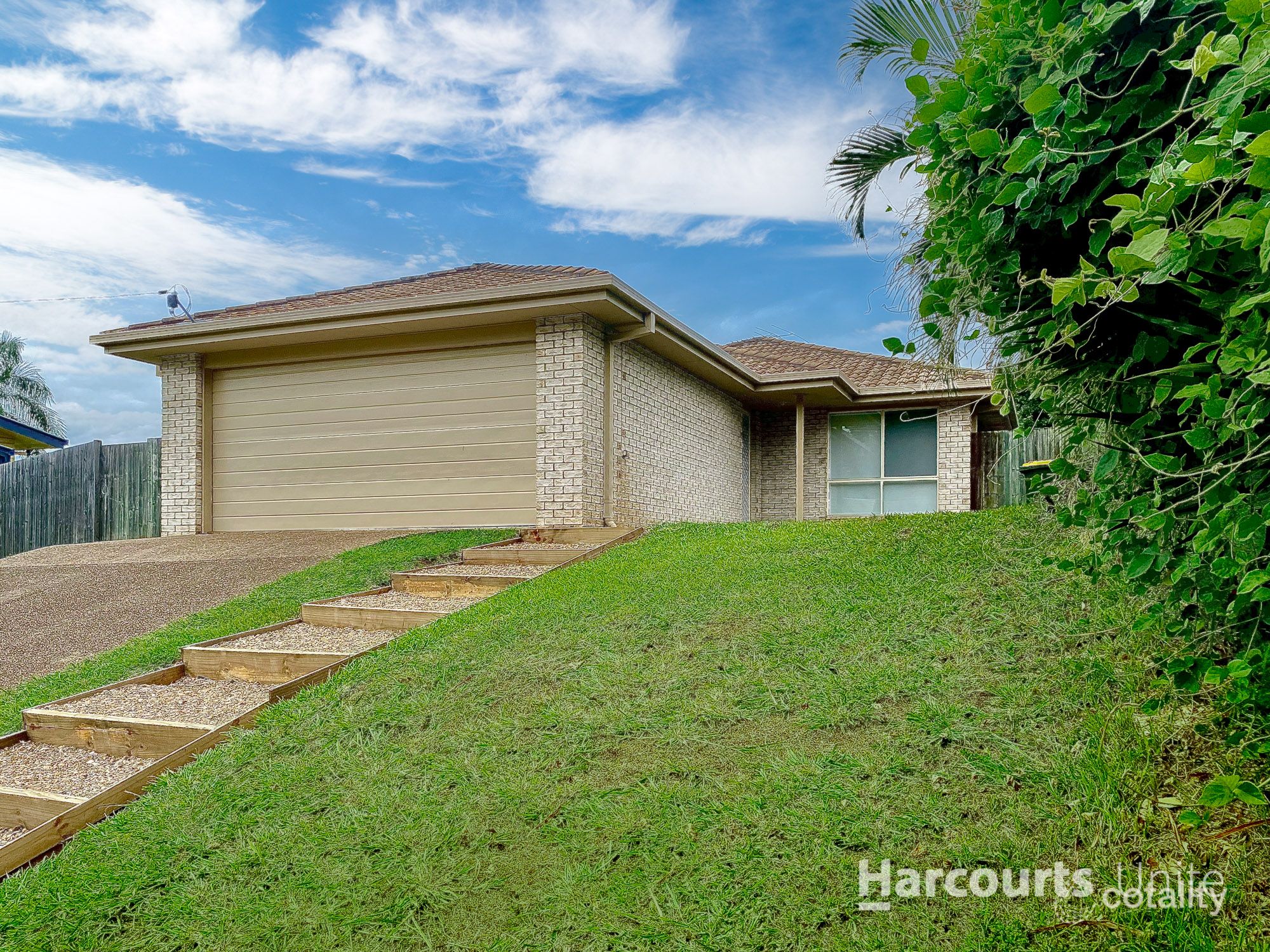 30 Brooklands Dr, Beaudesert, QLD 4285