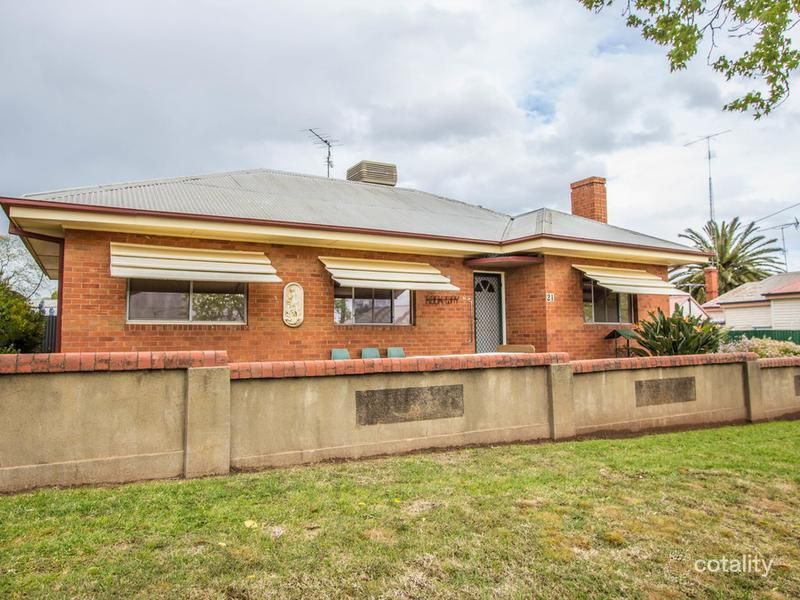 21 Charles St, Narrandera, NSW 2700