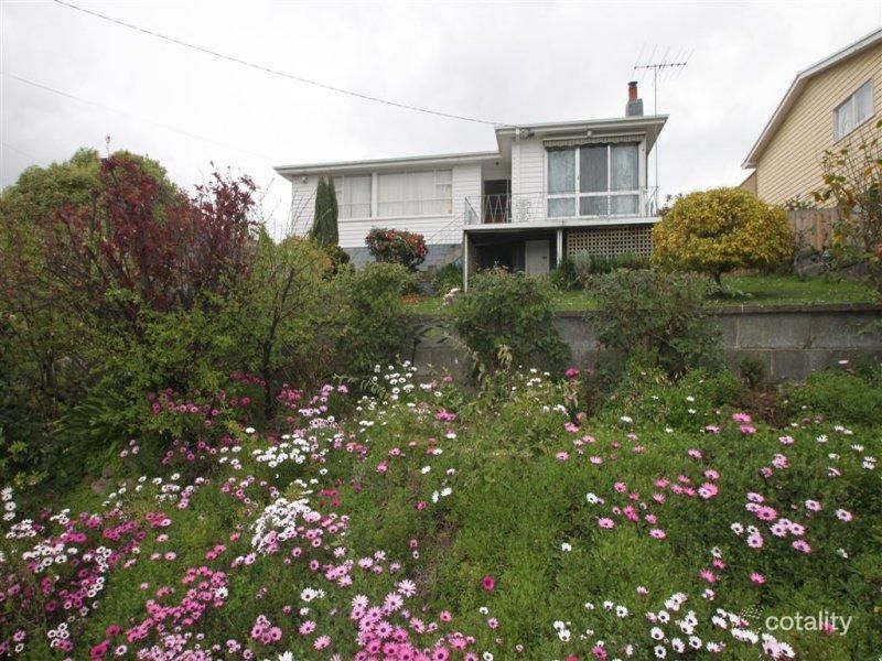 12 Langura Ave, Chigwell, TAS 7011
