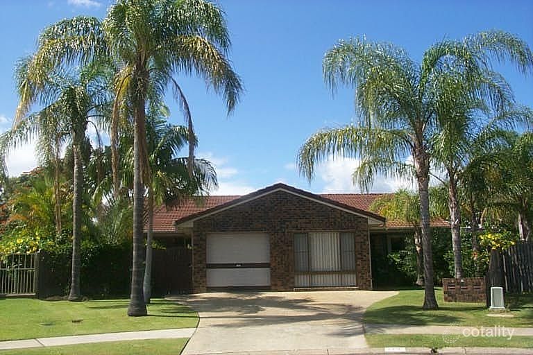2/24 Wagtail Ct, Burleigh Waters, QLD 4220