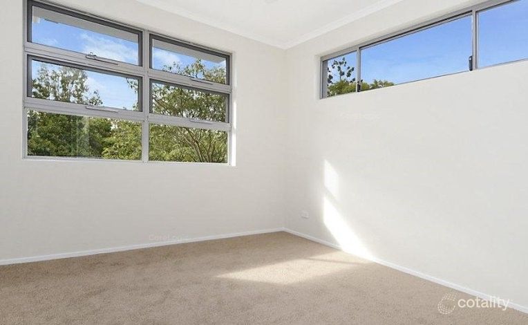 4/586 Sherwood Rd, Sherwood, QLD 4075