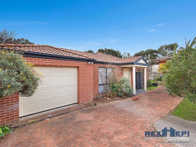 8b Leigh Ct, Doveton, VIC 3177