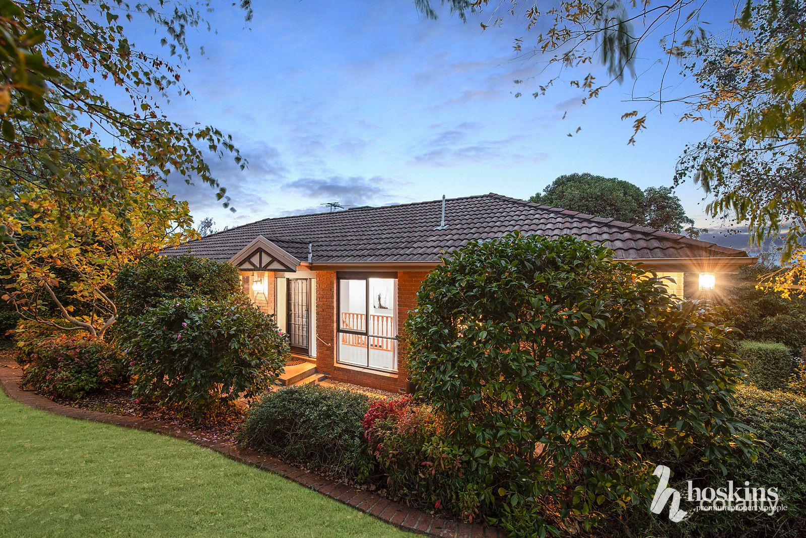 10 Azalea Ct, Croydon North, VIC 3136