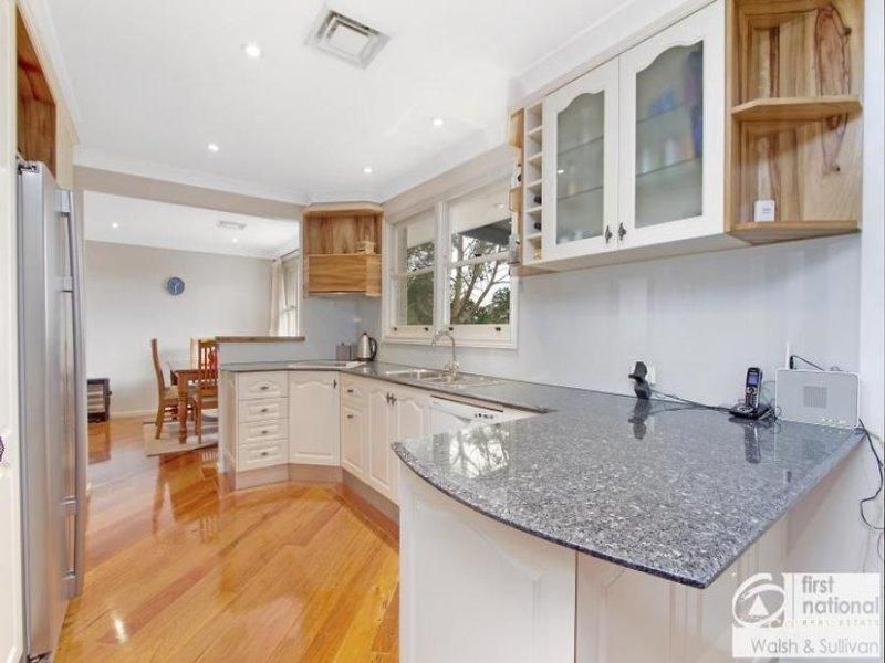 82 Merindah Rd, Baulkham Hills, NSW 2153