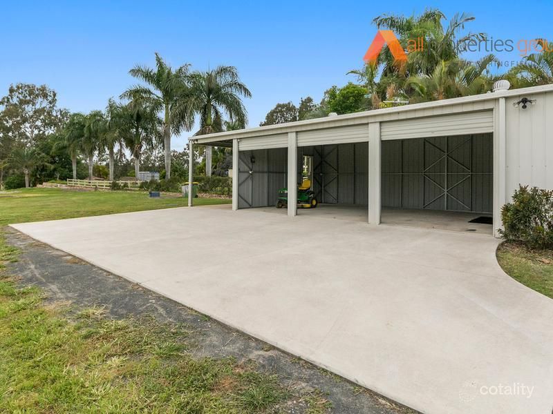 52 Stuart St, Barellan Point, QLD 4306