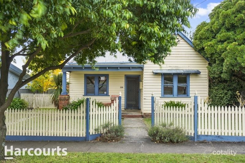 126 Burnbank St, Lake Wendouree, VIC 3350
