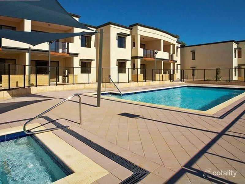8/5 Eastleigh Loop, Currambine, WA 6028