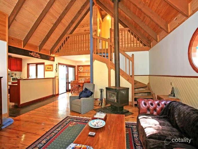 63 Pearse Rd, Aireys Inlet, VIC 3231