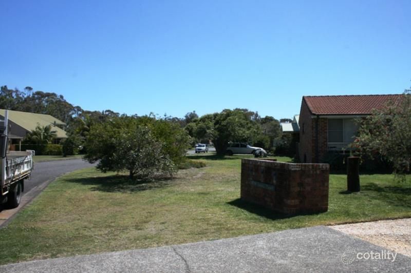 1/18 Allman Pl, Crescent Head, NSW 2440