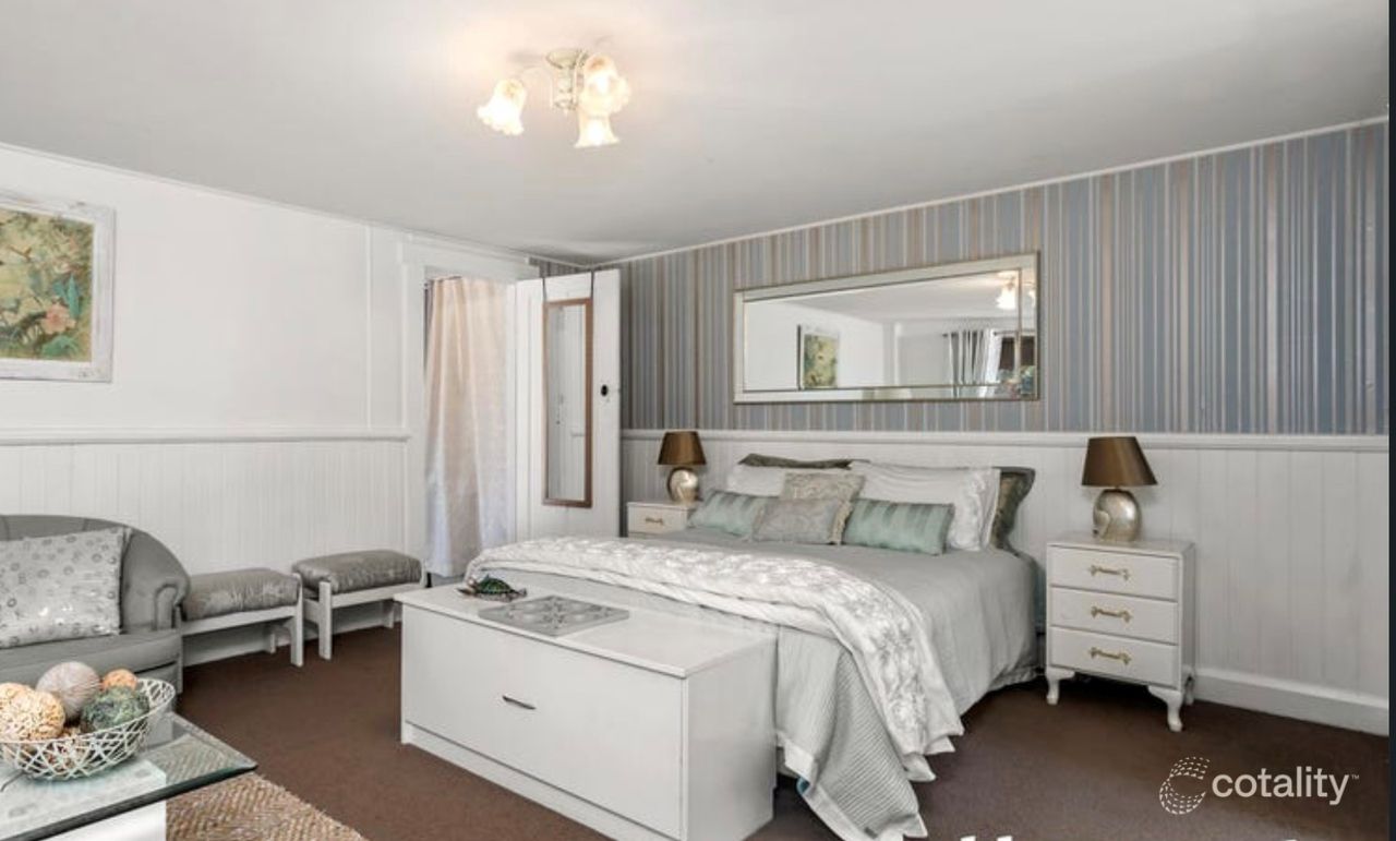 156 Oxford St, Beauty Point, TAS 7270