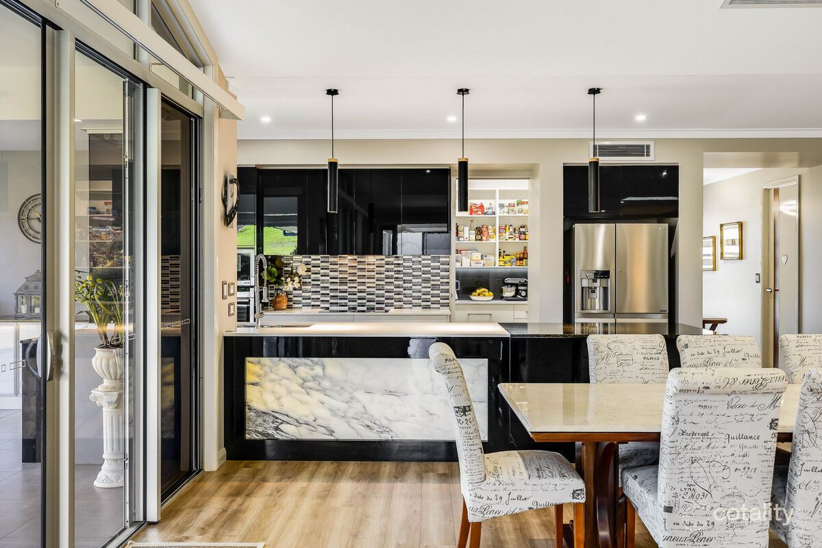 39 Stenner St, Rangeville, QLD 4350