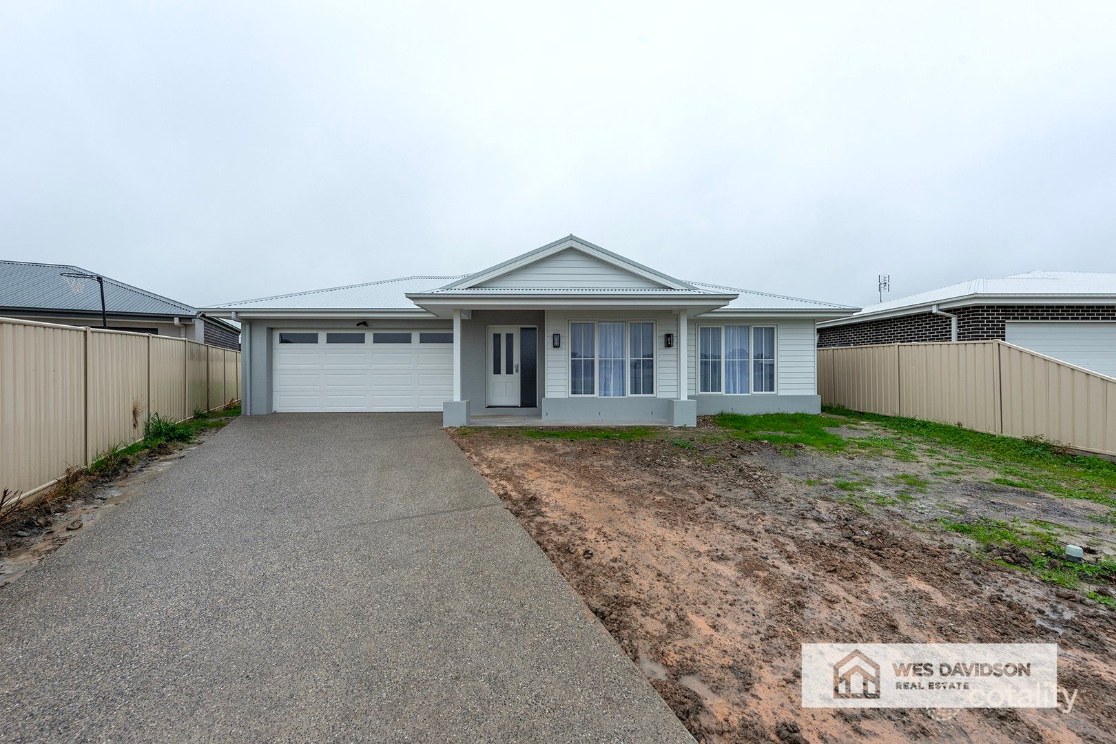 26 Dellar Cres, Horsham, VIC 3400