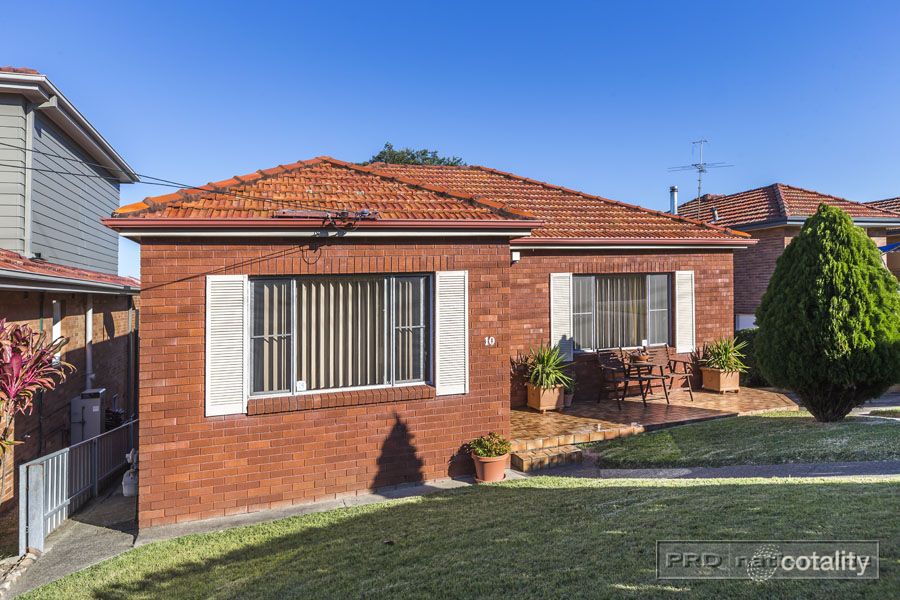 10 Ocean View Pde, Charlestown, NSW 2290