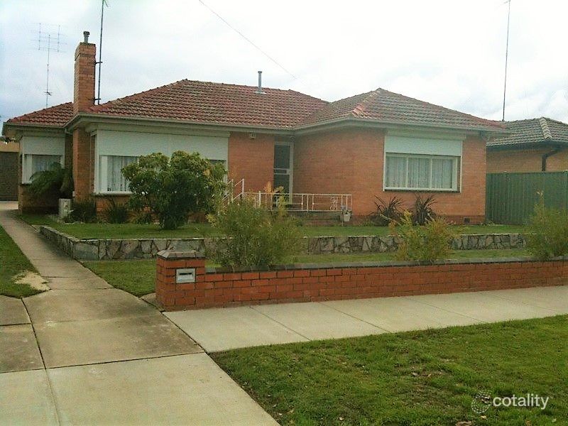 25 Eton St, Wendouree, VIC 3355