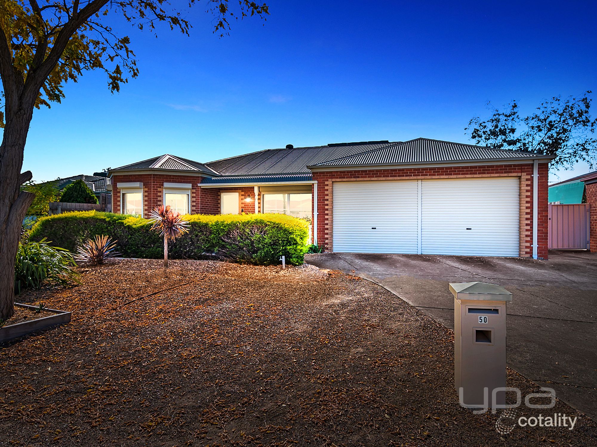 50 Fleetwood Cct, Melton West, VIC 3337