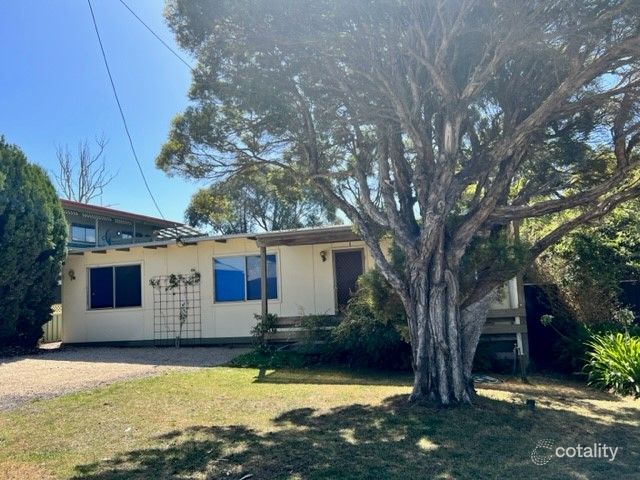 4 Parkside Cres, Torquay, VIC 3228