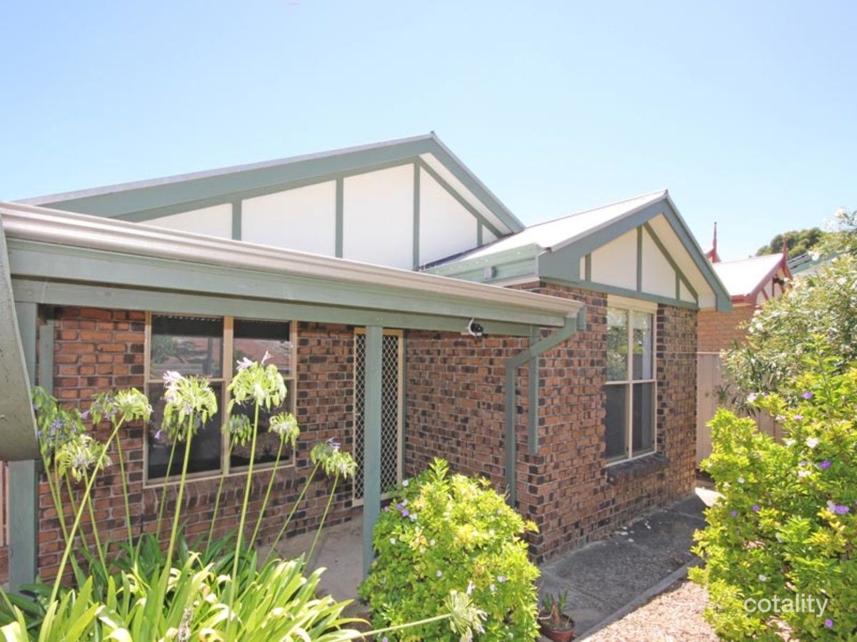 39 Glenloth Dr, Happy Valley, SA 5159
