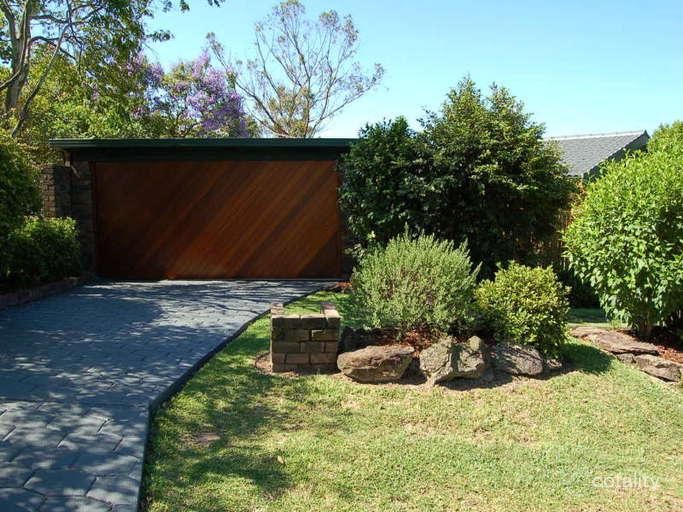 8 Tomah St, St Ives Chase, NSW 2075